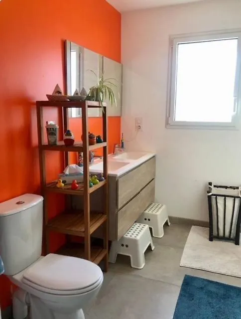 Holiday home Maison Moderne Avec Piscine Bains-sur-Oust France